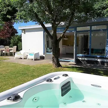 BEACHHOUSE&SPA Ouddorp aan Zee *
